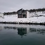 Arctic Sealodge Malangen 4 Saeterbergan Apartment *